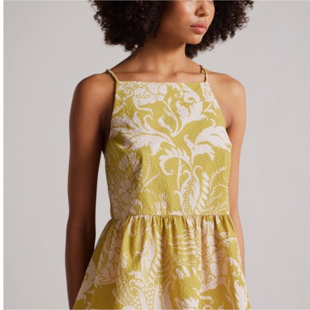 NWT Ted Baker Mahbel Square Neck top